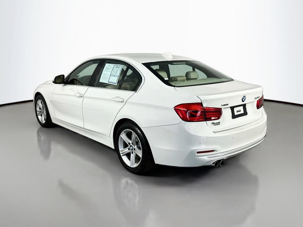 Used 2016 BMW 328i xDrive Sedan AWD/4WD image 5