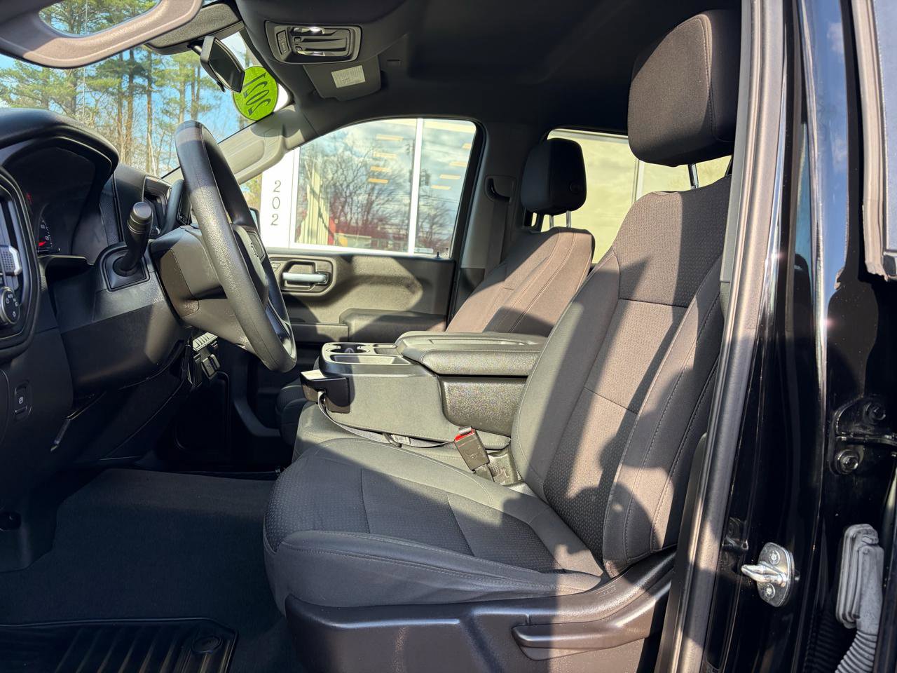 Used 2021 Chevrolet Silverado 1500 Custom Trail Boss AWD/4WD image 25