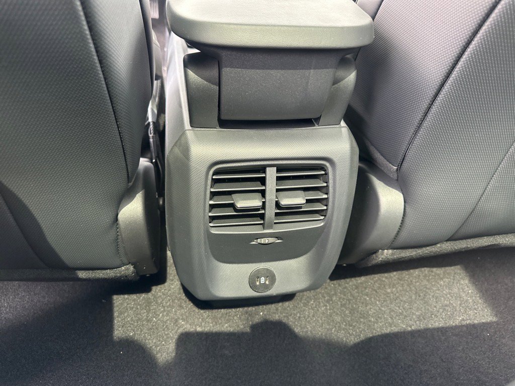 New 2025 Ford Mustang Mach-E Premium image 39