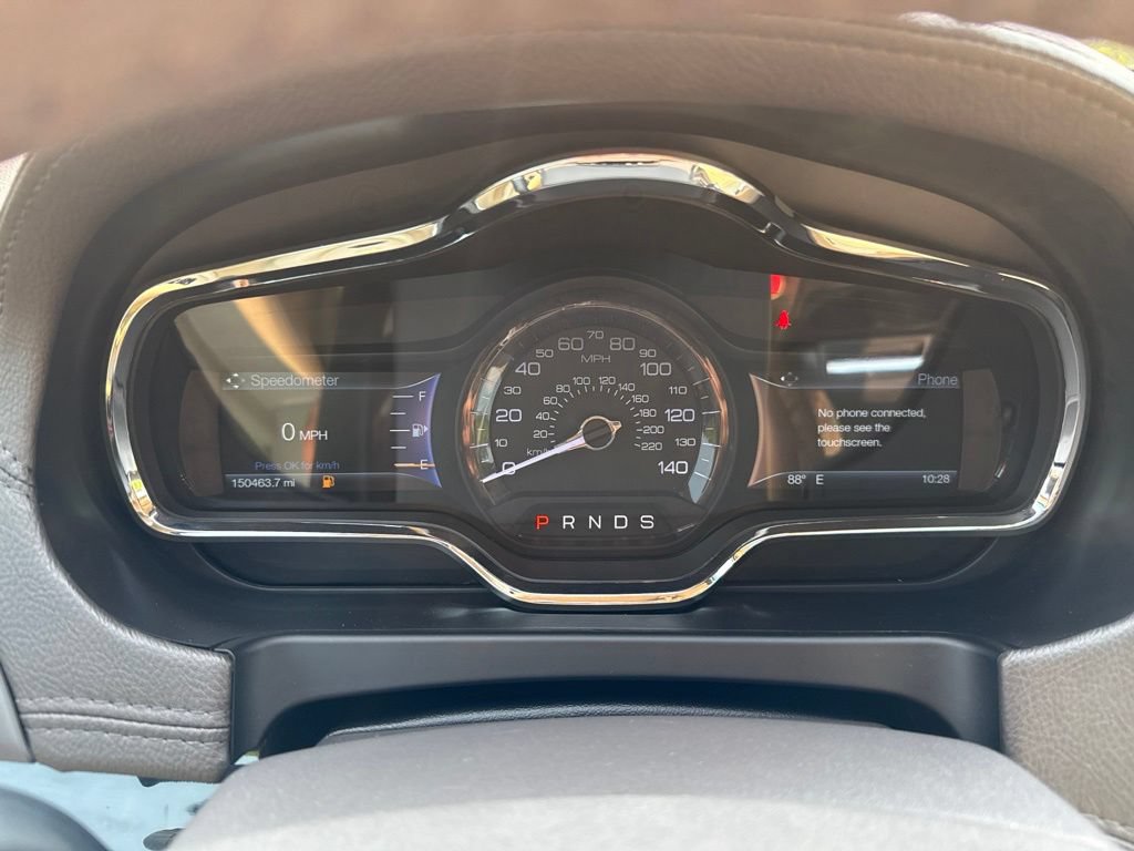Used 2019 Lincoln MKT AWD image 35