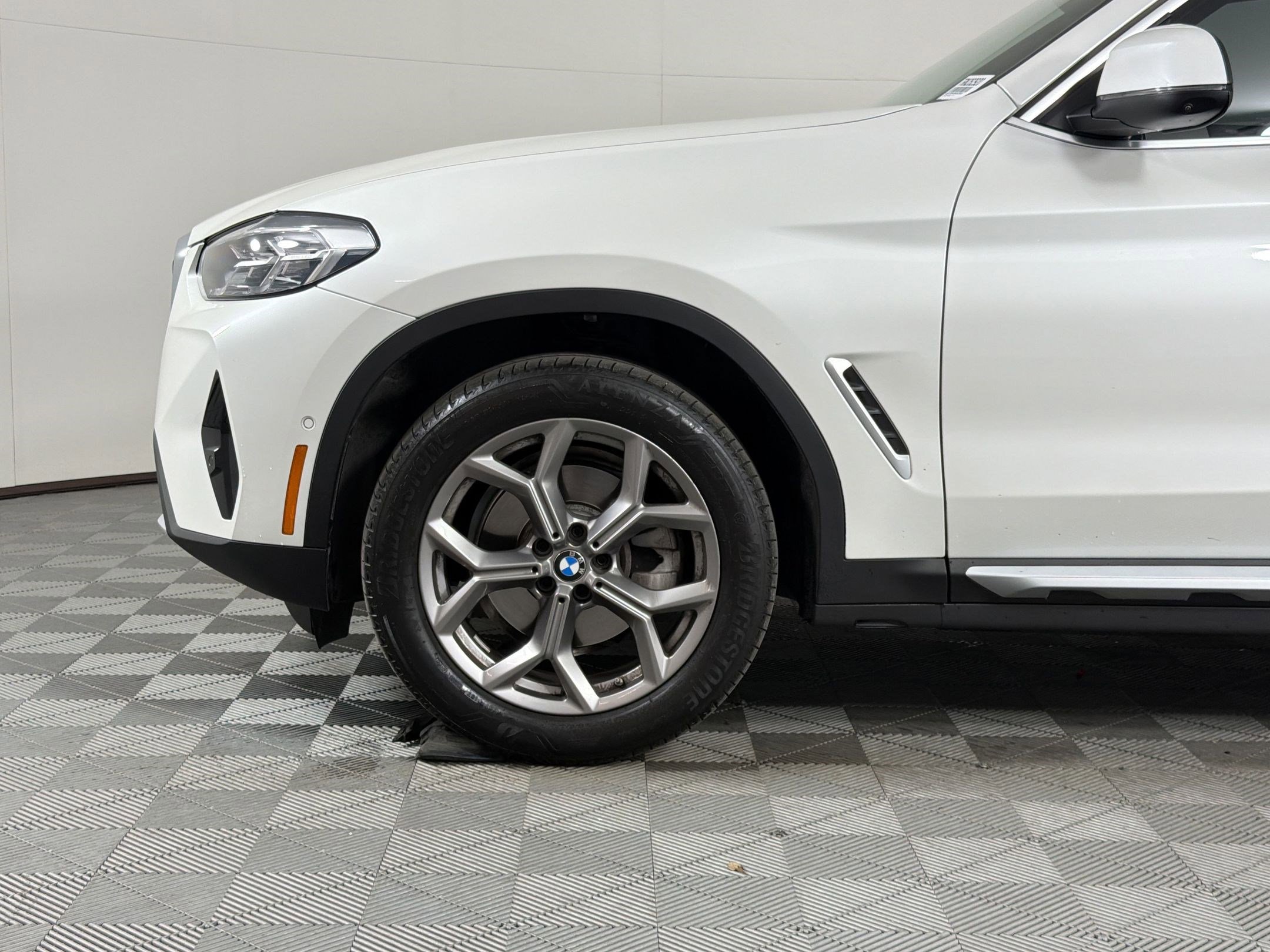 Certified 2024 BMW X3 xDrive30i w/ Convenience Package w/ZPA image 10