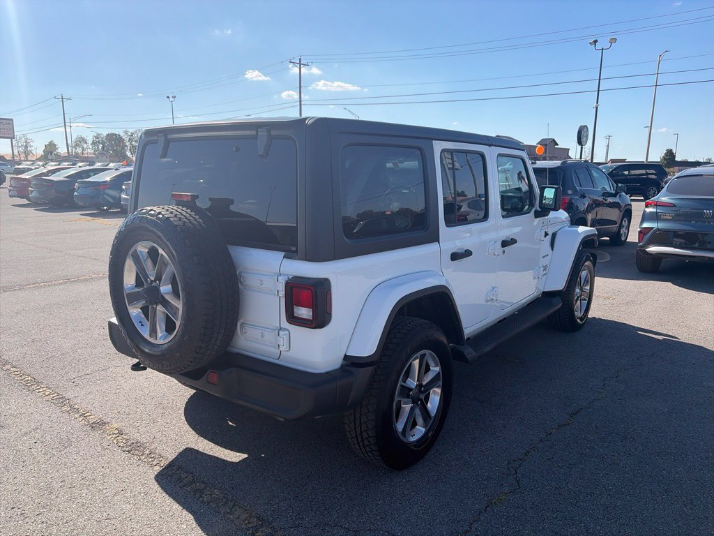 Used 2018 Jeep Wrangler Unlimited Sahara AWD/4WD image 6