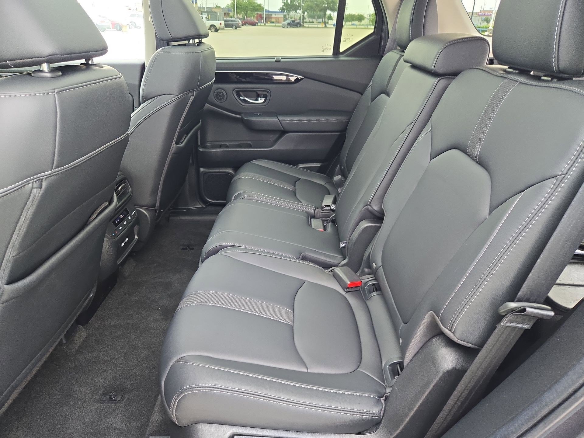 Certified 2023 Honda Pilot Touring image 28