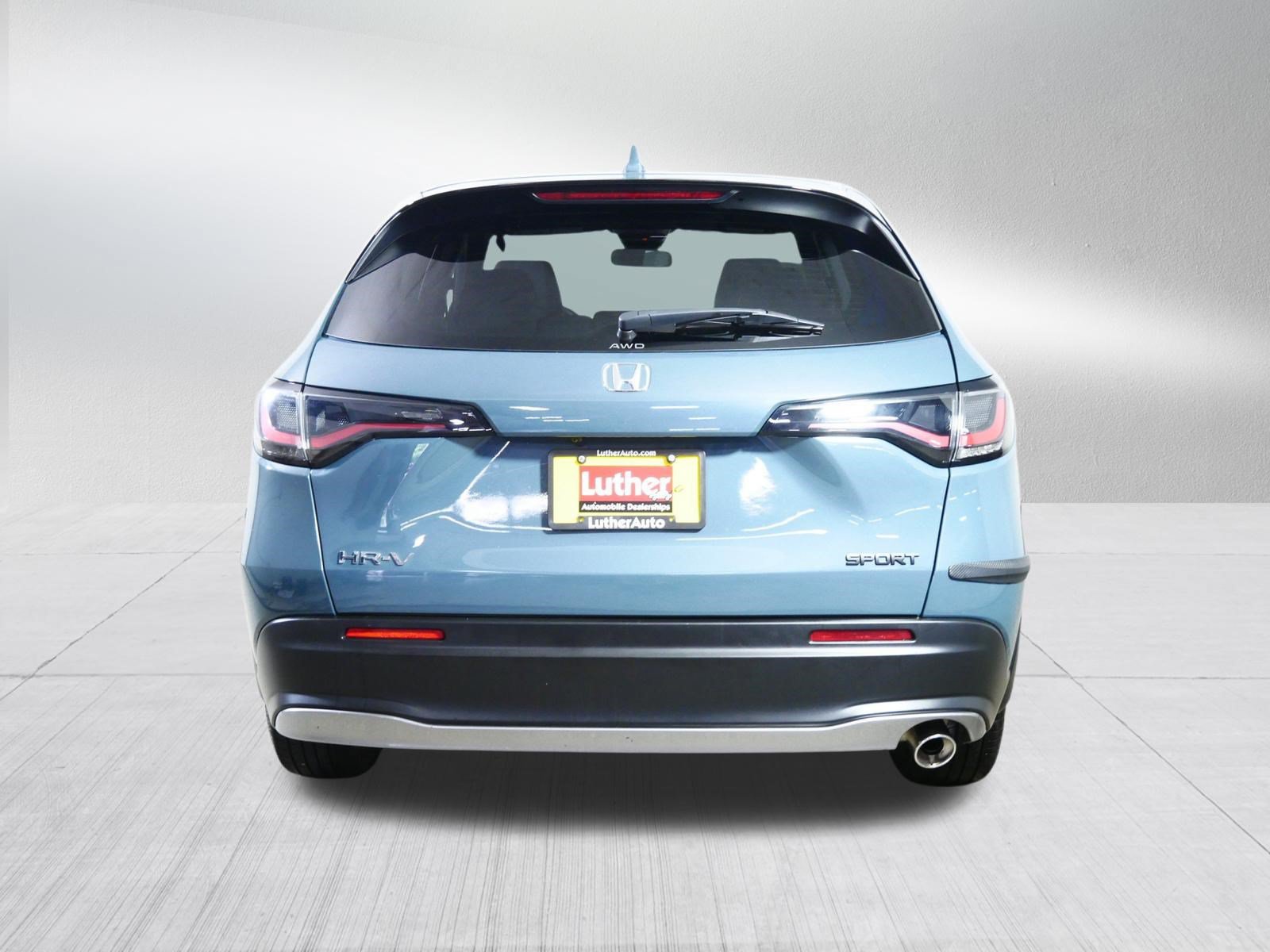 Used 2025 Honda HR-V Sport image 6