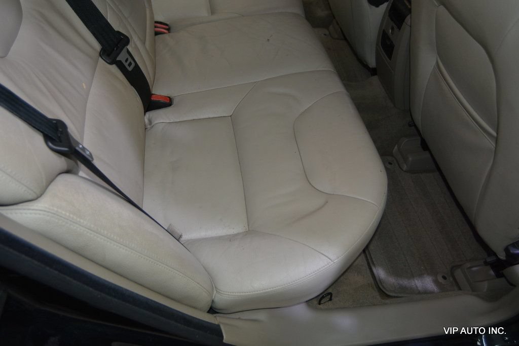 Used 2007 Volvo V70 2.4 FWD image 28