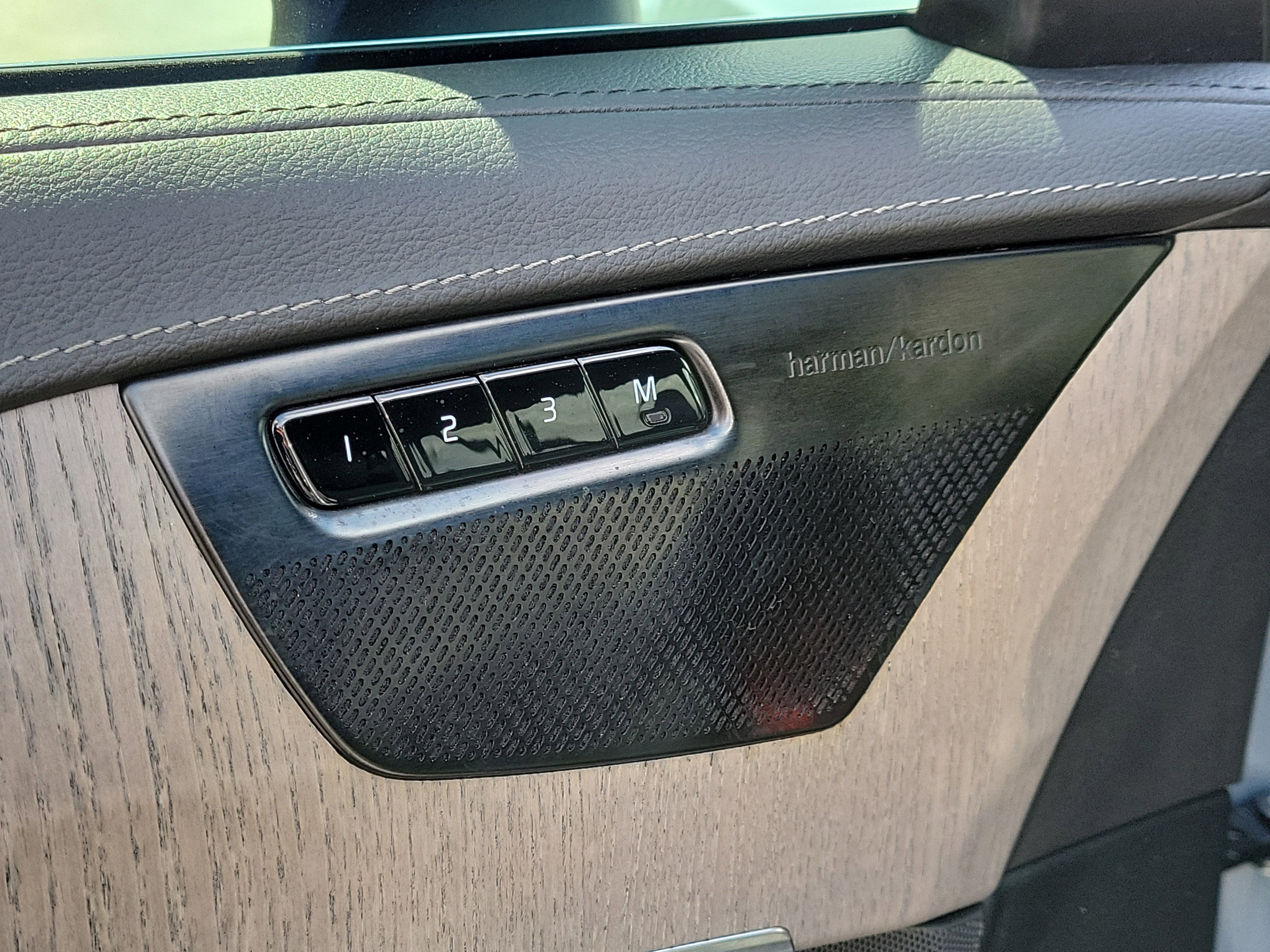 Used 2022 Volvo XC90 T6 Inscription AWD/4WD image 19