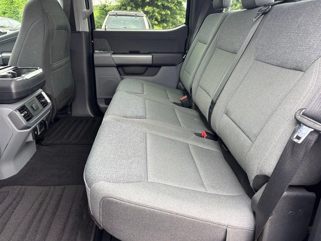 Used 2025 Ford F150 XLT w/ Equipment Group 301A Standard AWD/4WD image 17
