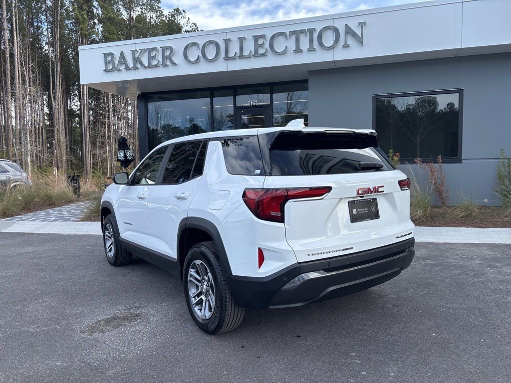 Used 2025 GMC Terrain Elevation image 10