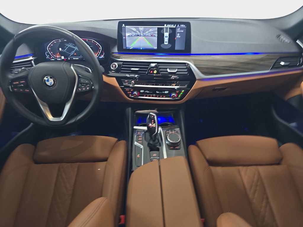 Used 2023 BMW 530i w/ Convenience Package RWD image 12
