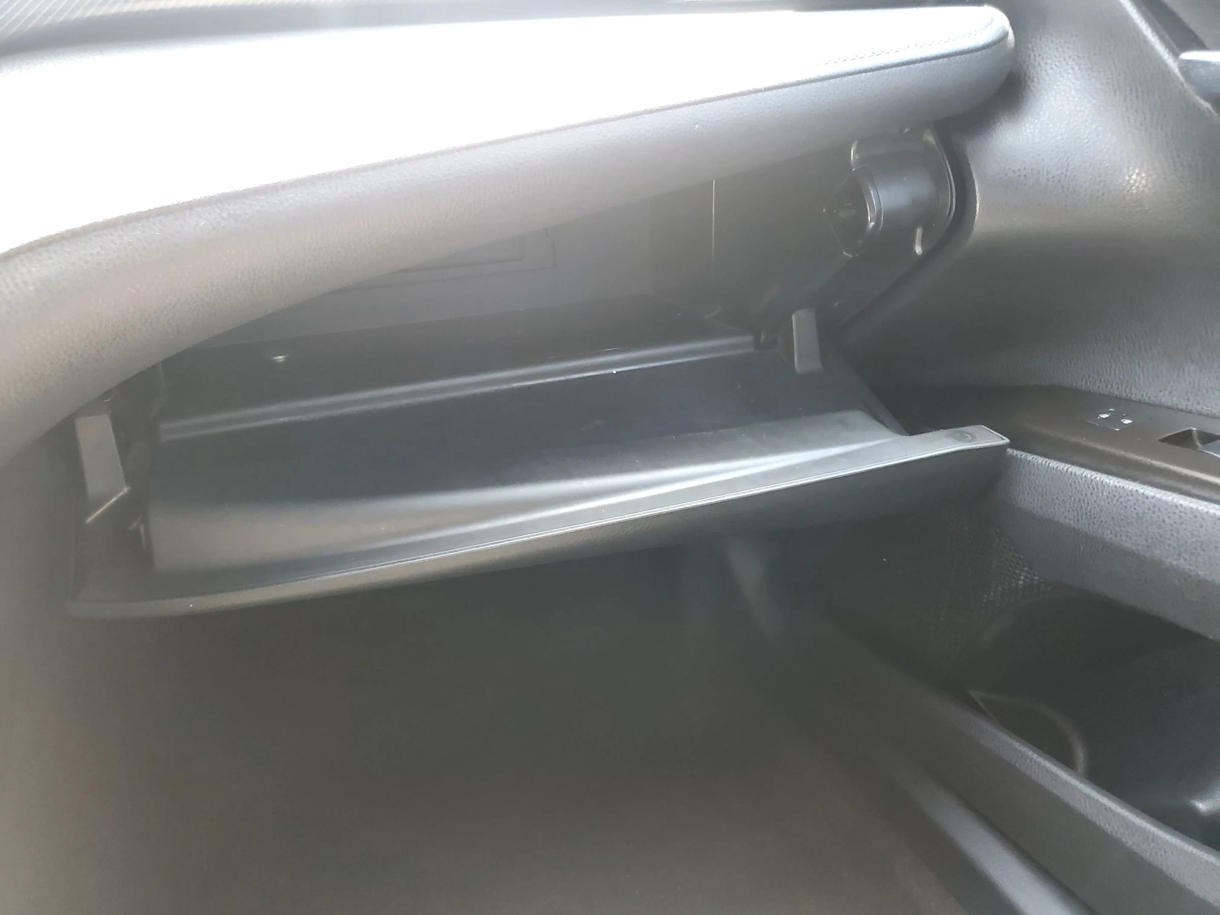 Used 2022 Toyota Camry SE FWD image 42