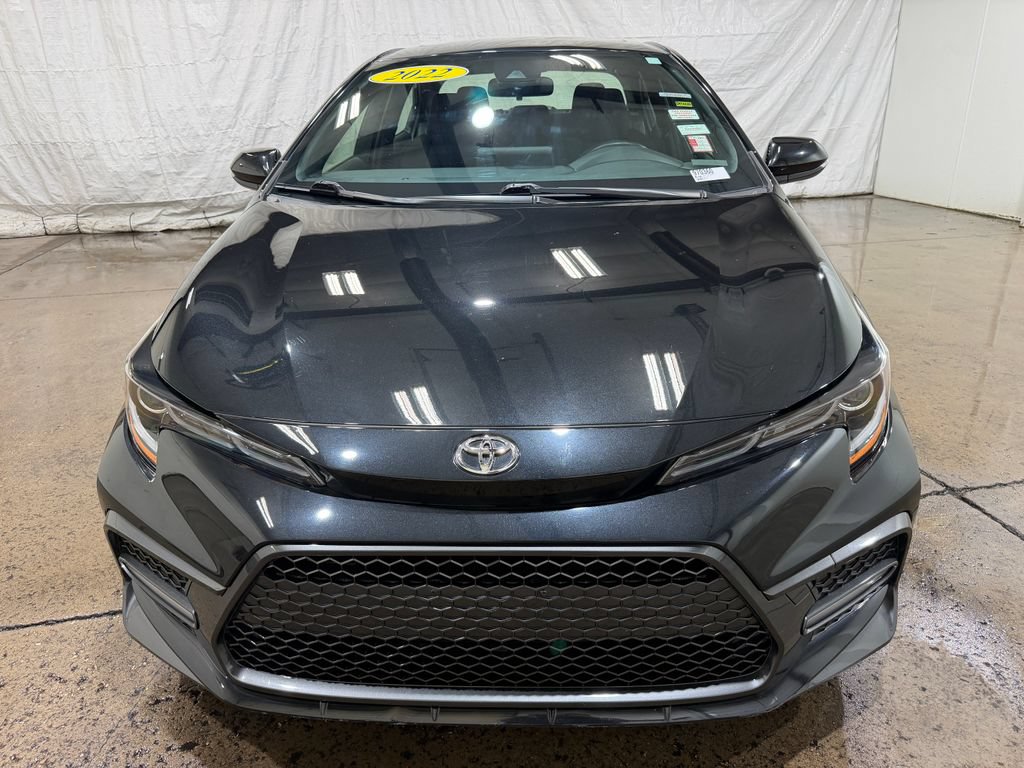 Used 2022 Toyota Corolla SE w/ SE Premium Package FWD image 15