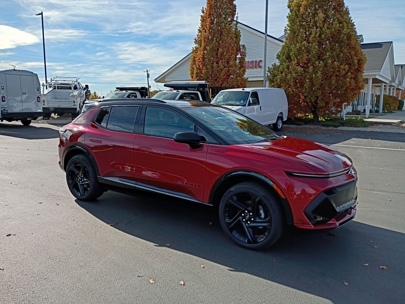 New 2026 Chevrolet Equinox EV RS image 9