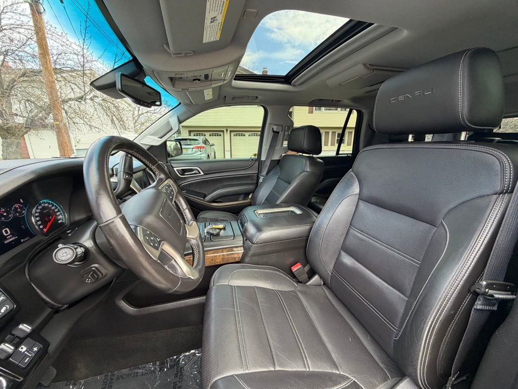 Used 2018 GMC Yukon Denali w/ Open Road Package image 10
