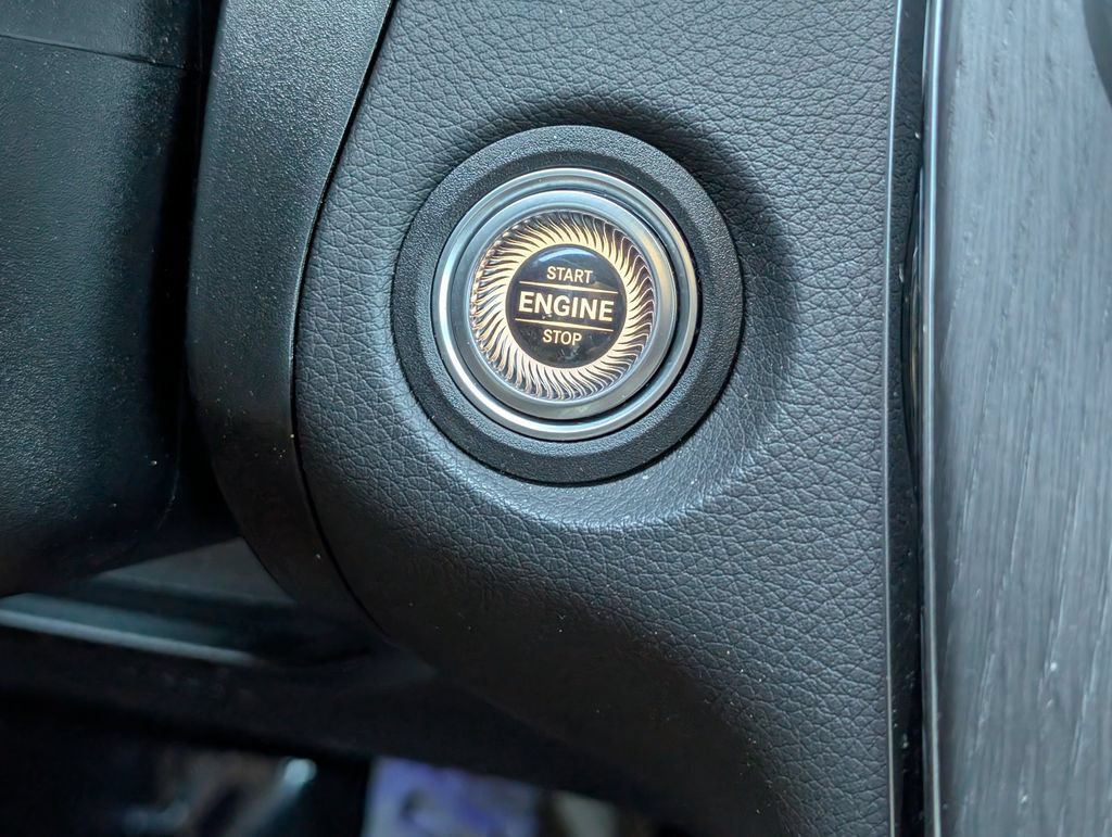 Certified 2022 Mercedes-Benz GLC 300 image 18