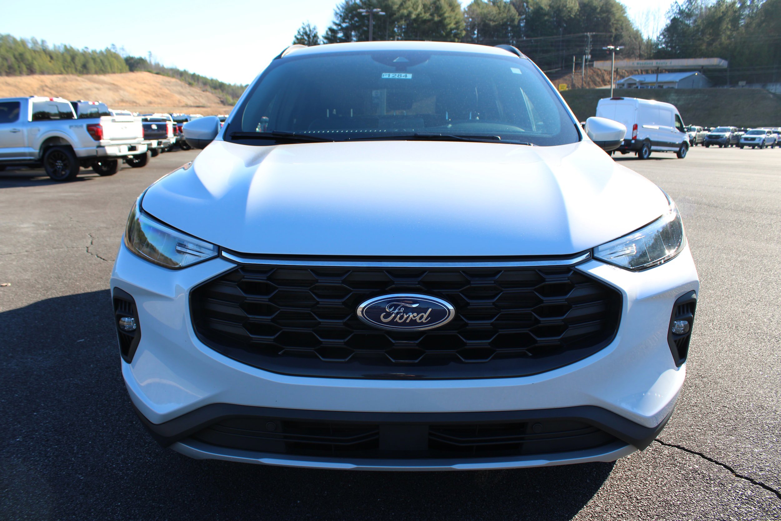 Used 2025 Ford Escape ST-Line Elite w/ Class II Trailer Tow Package image 8