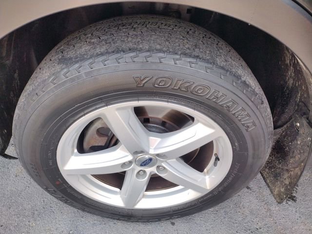 Used 2017 Ford Explorer XLT w/ Equipment Group 202A image 28