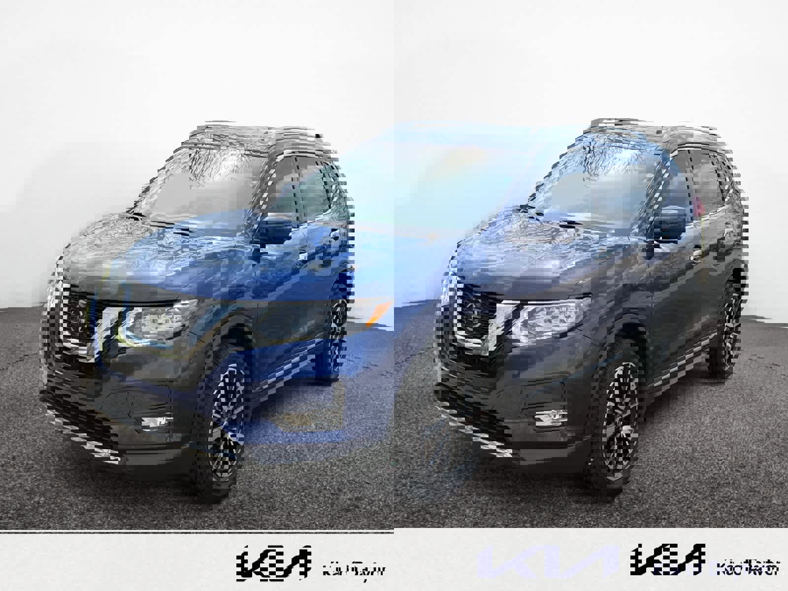 Used 2019 Nissan Rogue SL w/ Premium Package image 1