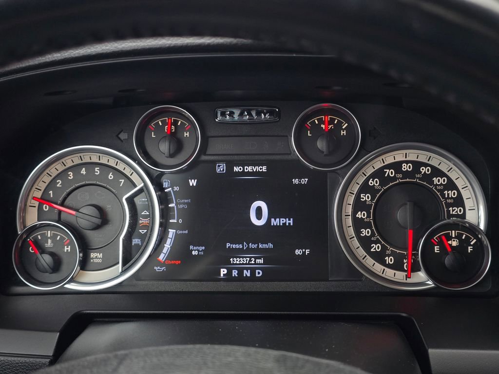 Used 2015 RAM 1500 Laramie w/ Convenience Group AWD/4WD image 33