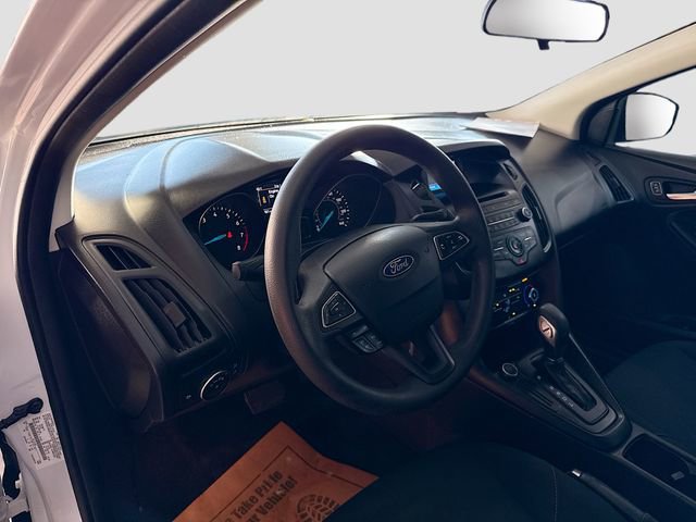 Used 2017 Ford Focus SE image 10