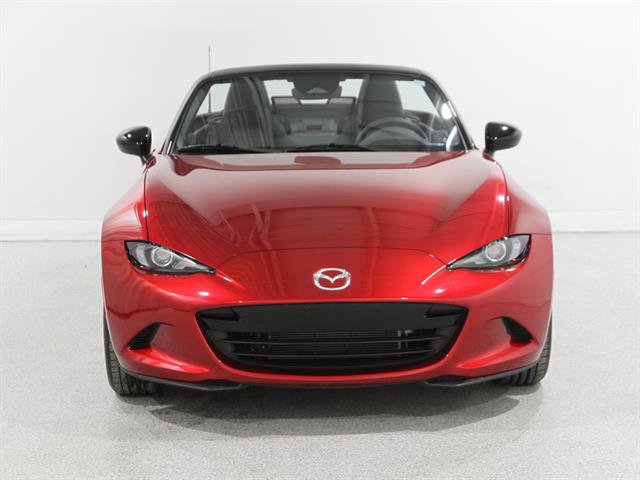 Certified 2025 MAZDA MX-5 Miata Sport image 3