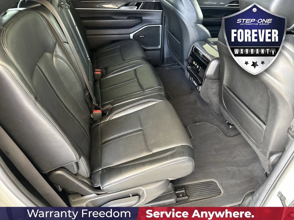 Used 2022 Jeep Wagoneer Series II w/ Premium Group I AWD/4WD image 38