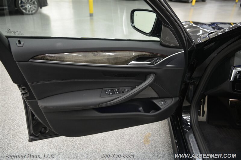 Used 2023 BMW 530i w/ M Sport Package RWD image 38
