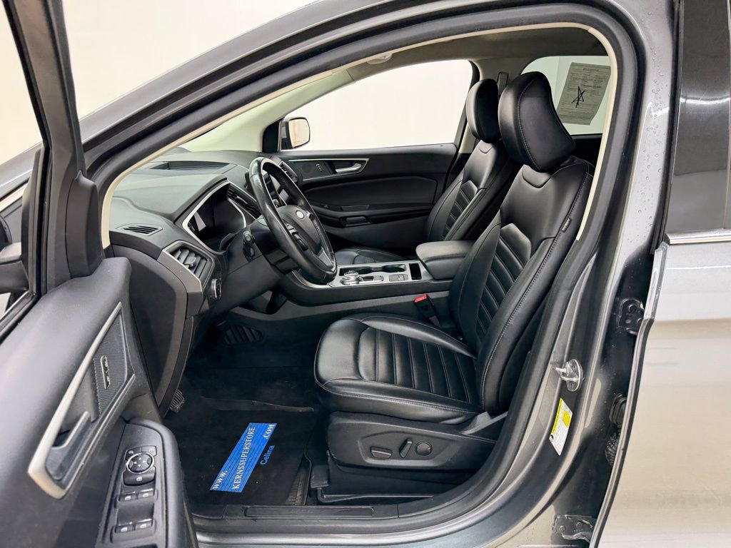 Used 2021 Ford Edge SEL image 18