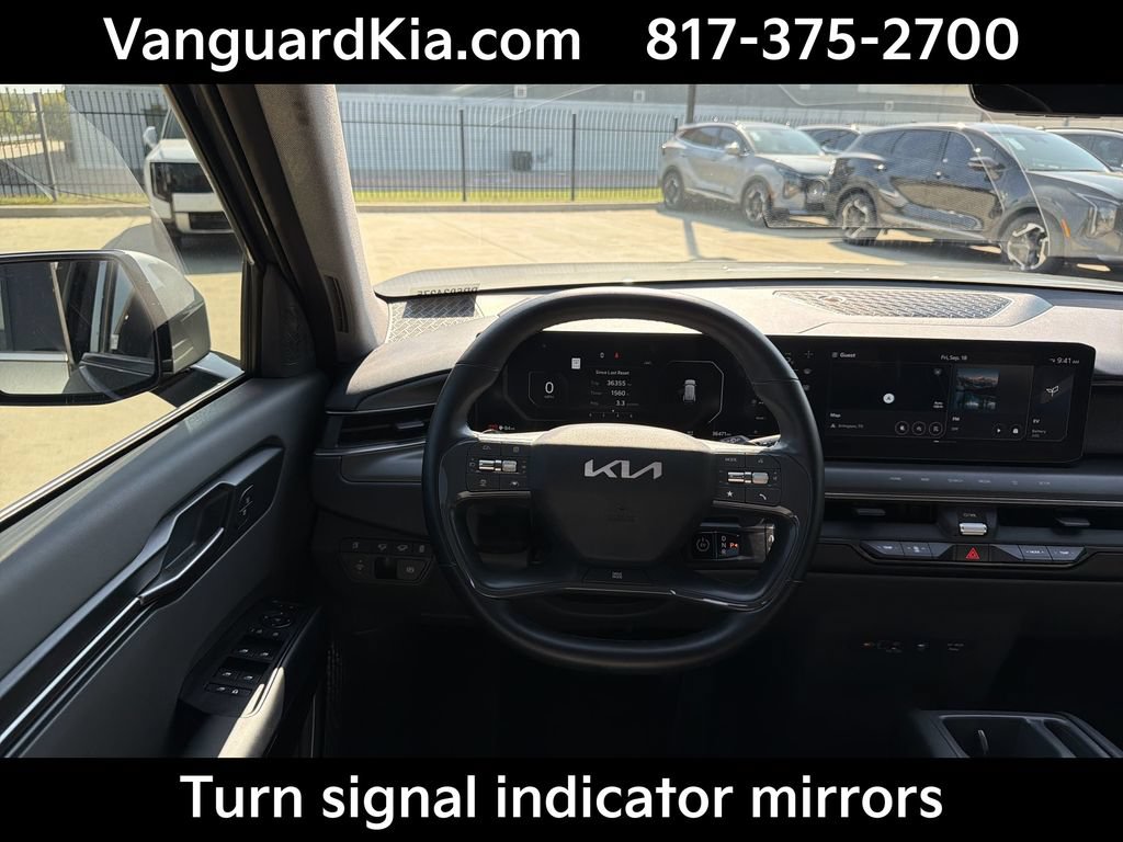 Certified 2024 Kia EV9 Light Long Range RWD image 13
