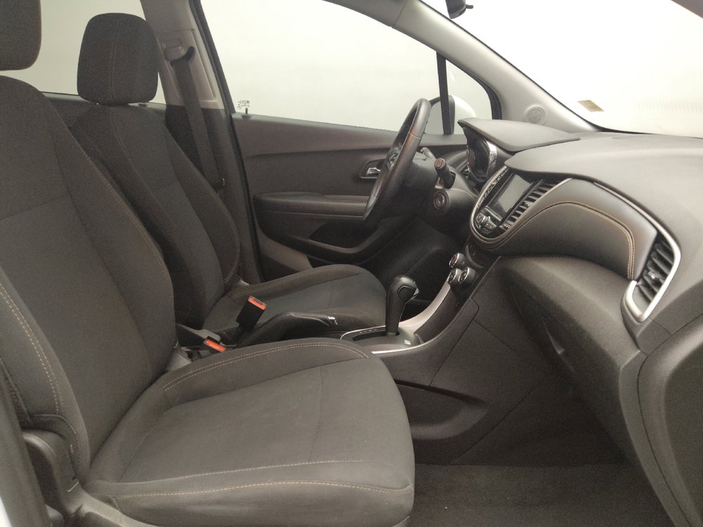 Used 2020 Chevrolet Trax LS w/ Tint and Cruise Package AWD/4WD image 21