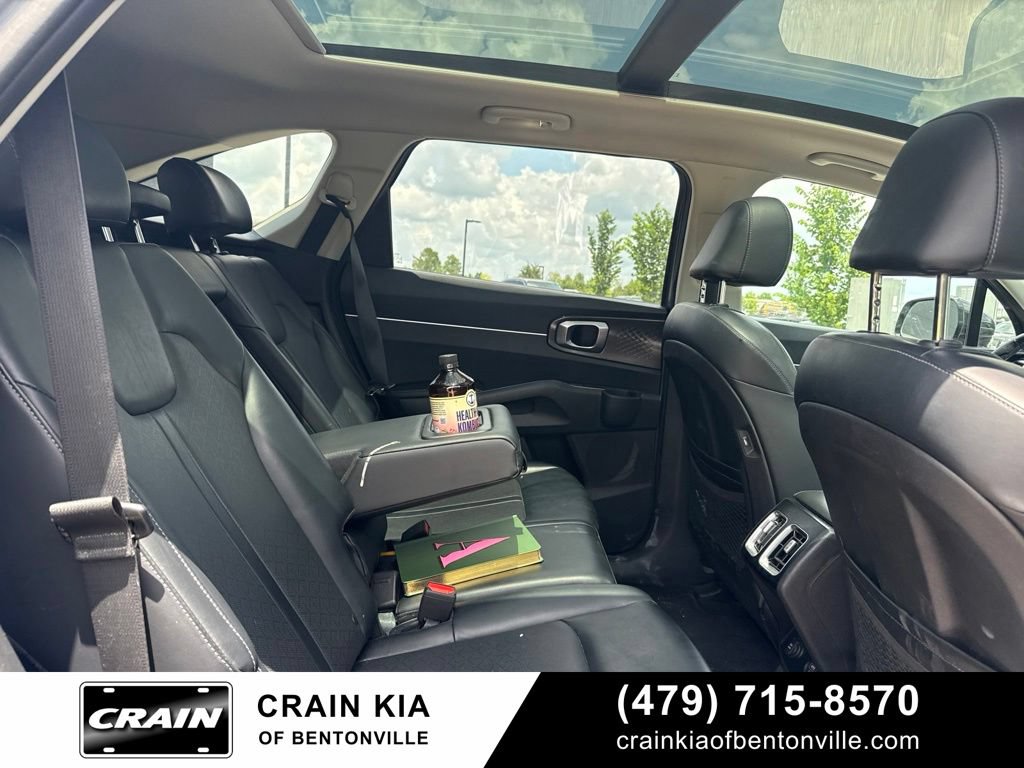 Used 2021 Kia Sorento S w/ Panoramic Sunroof Package FWD image 10