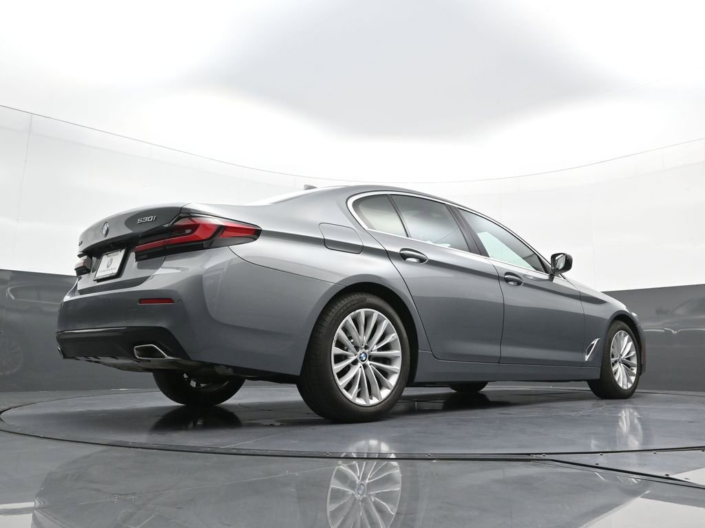 Used 2023 BMW 530i xDrive AWD/4WD image 26