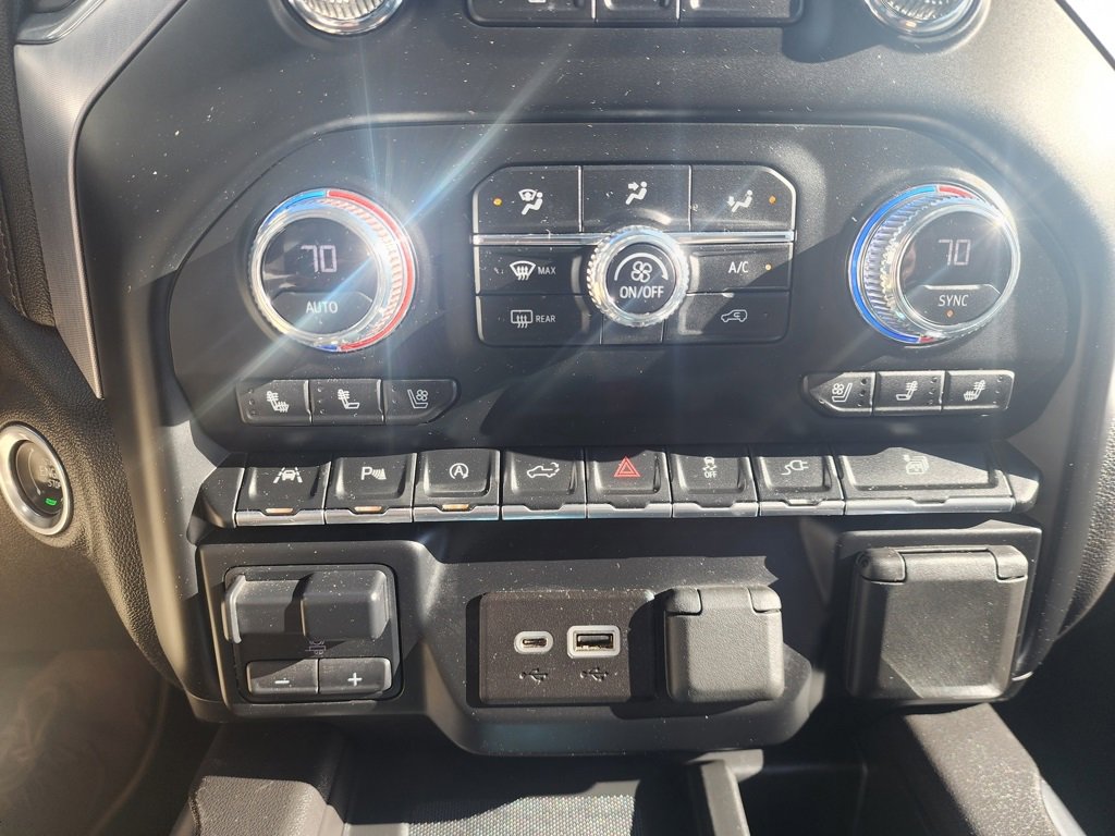 Used 2022 GMC Sierra 1500 SLT w/ SLT Premium Plus Package image 43