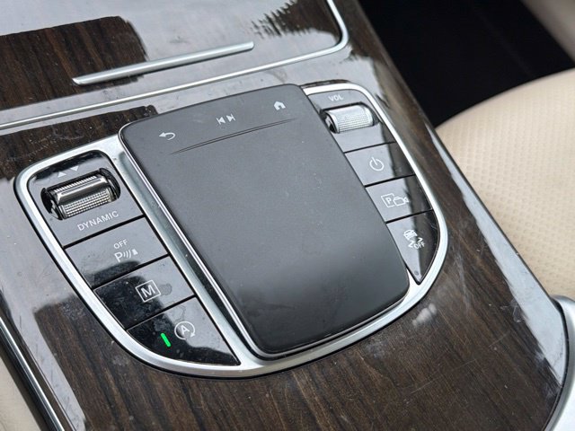 Used 2022 Mercedes-Benz GLC 300 image 28