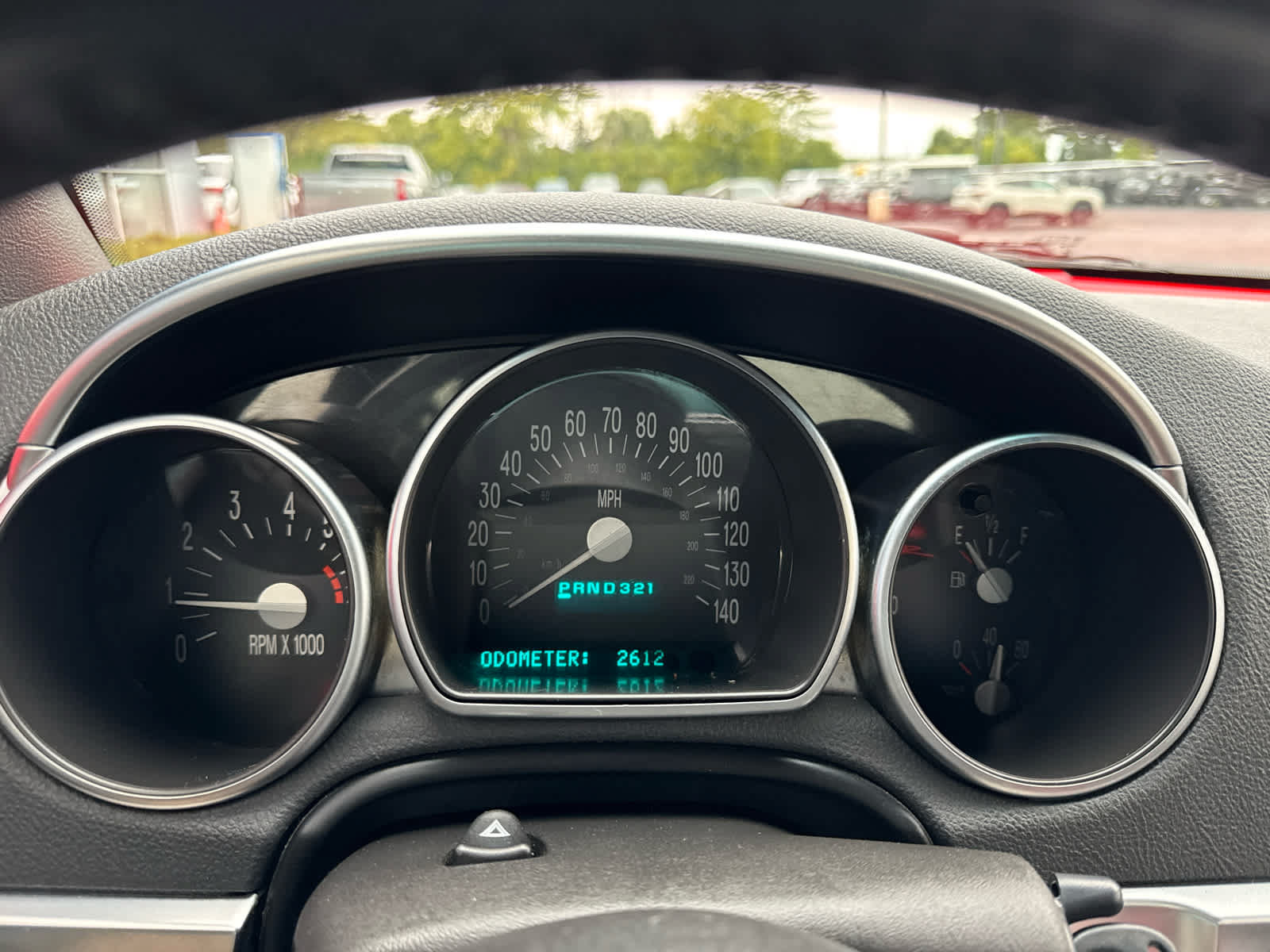 Used 2004 Chevrolet SSR w/ Preferred Equipment Group RWD image 16