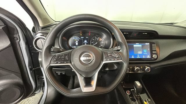 Used 2023 Nissan Kicks SV FWD image 14