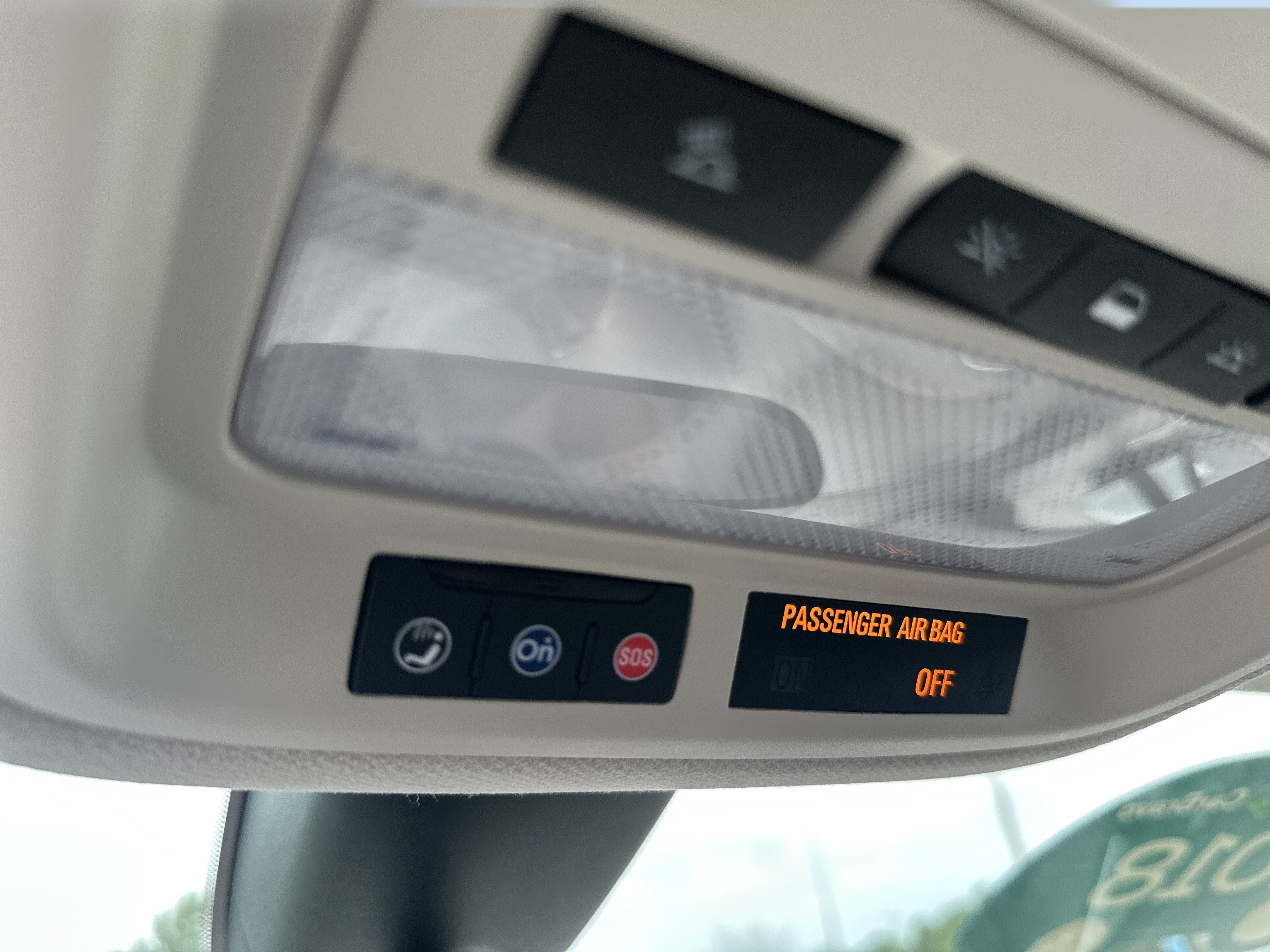 Certified 2018 Chevrolet Cruze LT FWD image 18