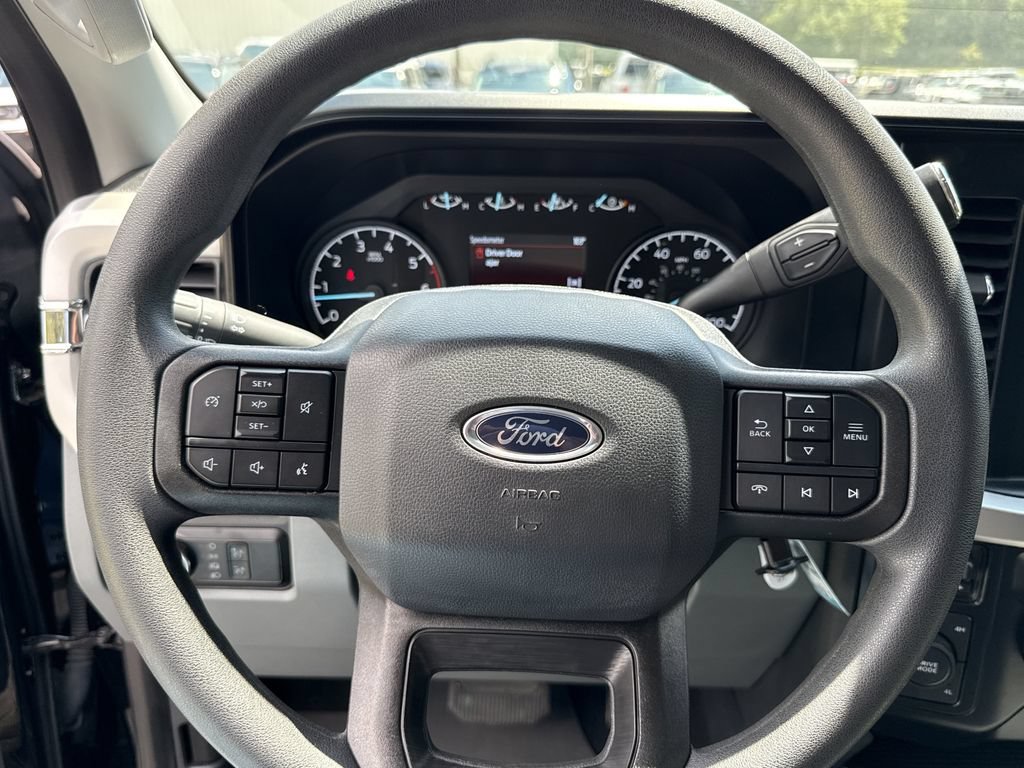 Used 2024 Ford F250 XL w/ STX Appearance Package AWD/4WD image 21