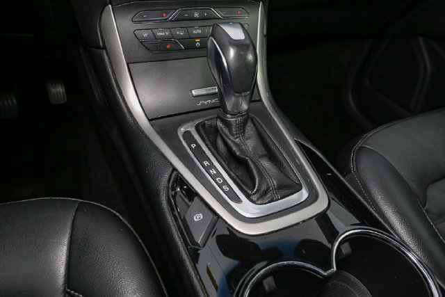Used 2015 Ford Edge SEL w/ Equipment Group 201A AWD/4WD image 24