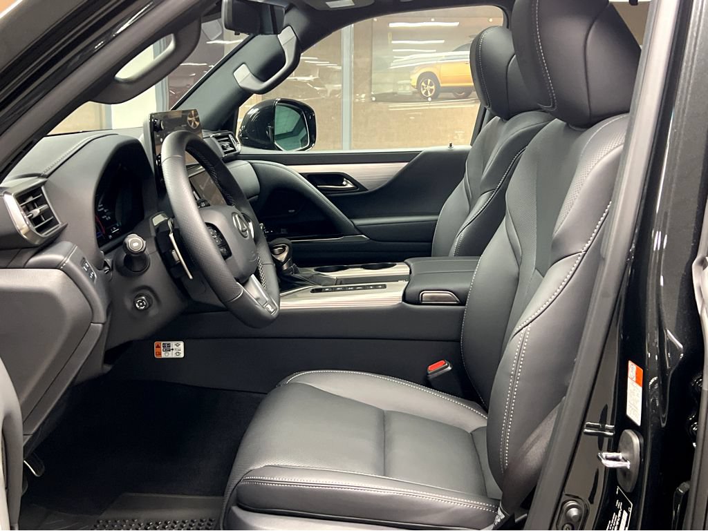 New 2026 Lexus LX 600 F Sport AWD/4WD image 9