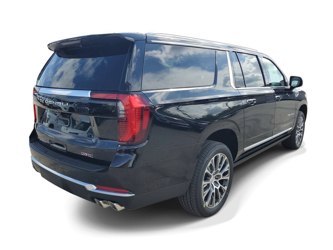 New 2026 GMC Yukon XL Denali w/ Denali Reserve Package AWD/4WD image 5