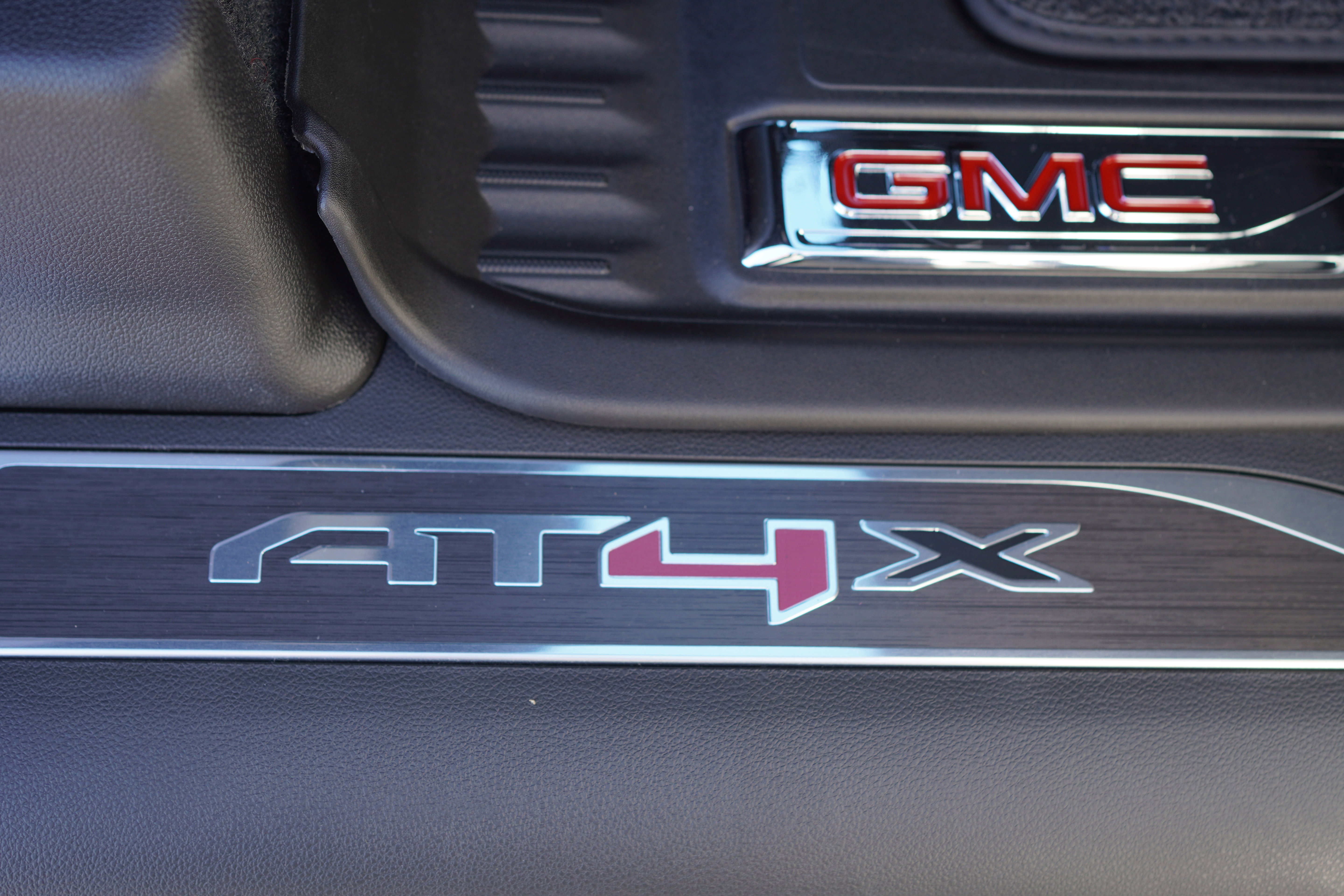 New 2026 GMC Sierra 1500 AT4X image 22