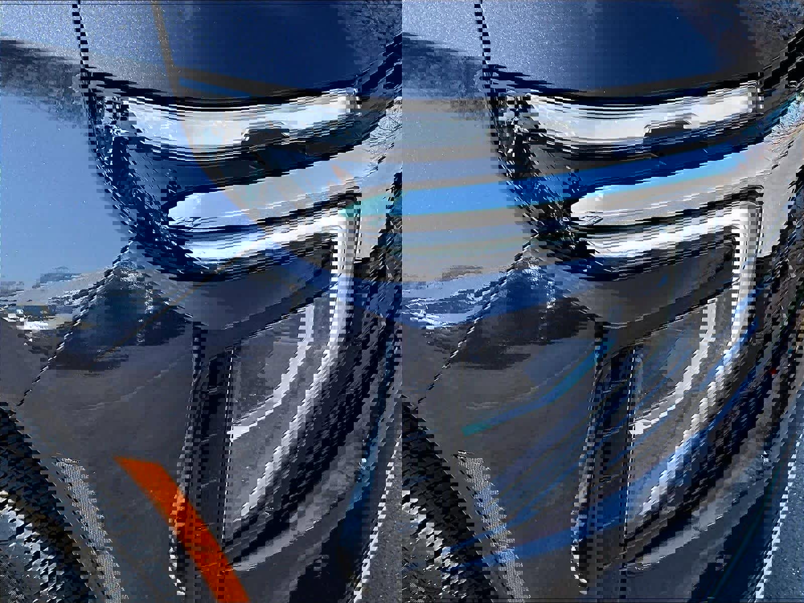 Used 2025 Chevrolet Tahoe LS image 33