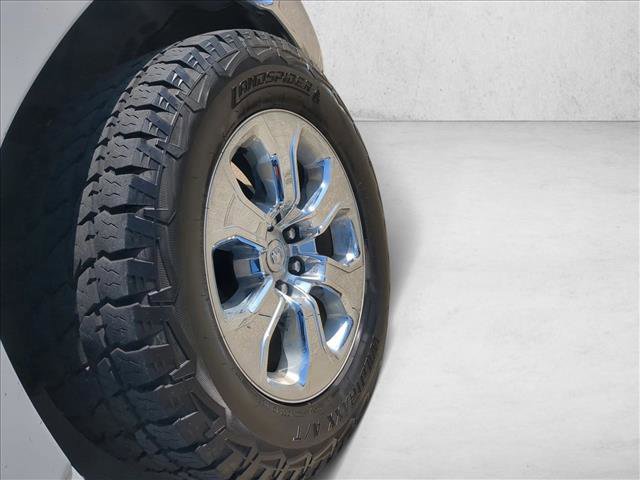 Used 2024 RAM 1500 Lone Star image 22