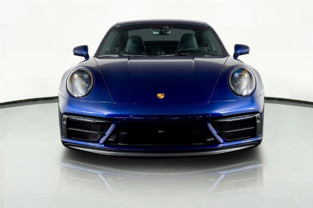Used 2024 Porsche 911 Carrera GTS w/ Premium Package RWD image 22