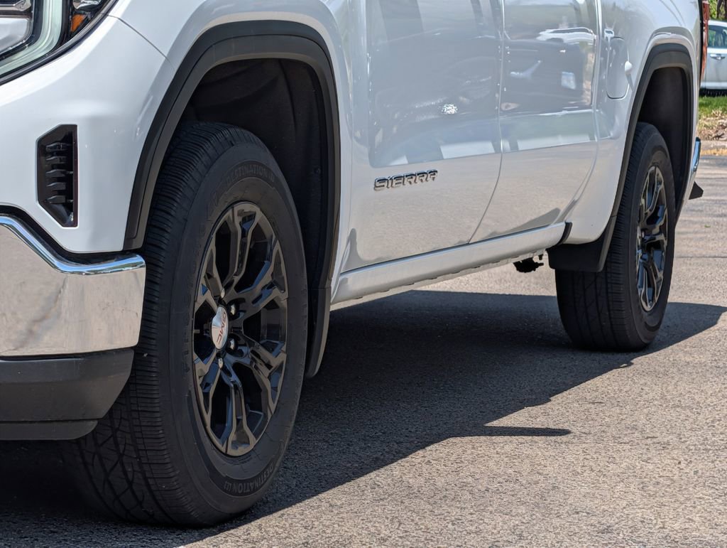Used 2024 GMC Sierra 1500 SLT AWD/4WD image 5