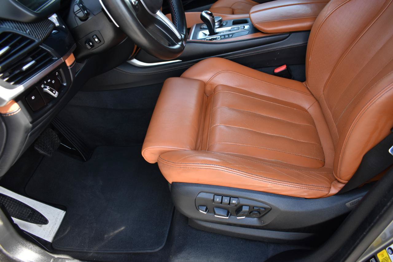 Used 2017 BMW X5 M AWD/4WD image 25