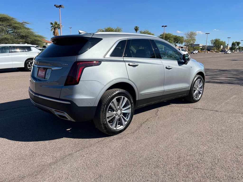 Used 2024 Cadillac XT5 Premium Luxury w/ Technology Package FWD image 10