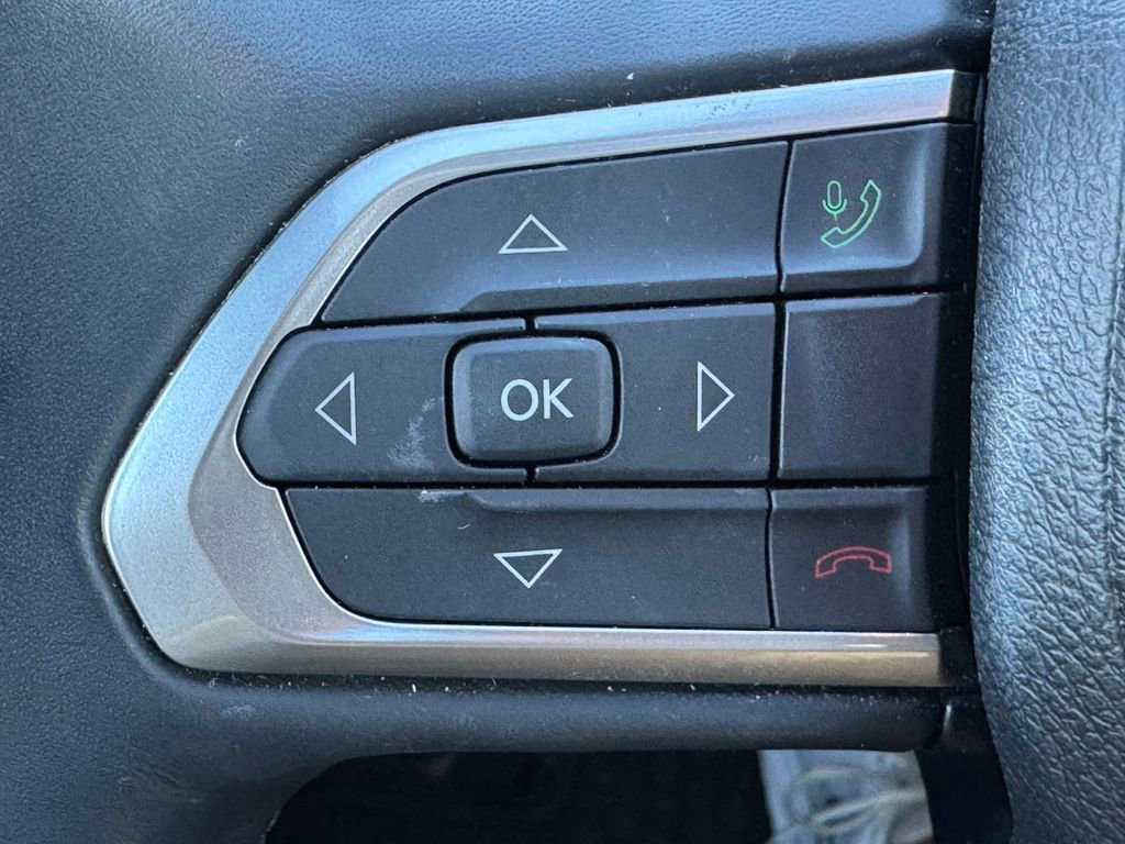 Used 2022 Jeep Compass Altitude w/ Sun and Sound Group image 20