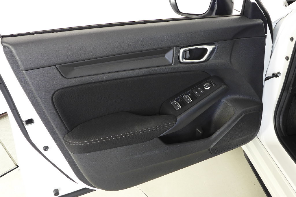 Used 2025 Honda Civic Sport image 11