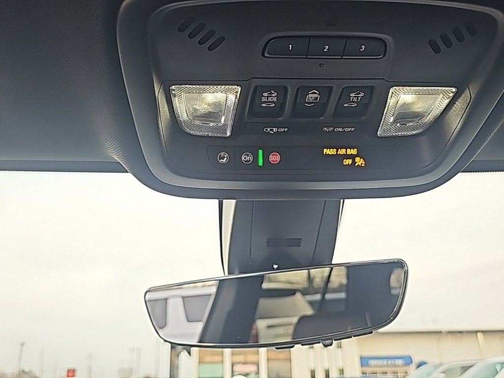 Certified 2023 Chevrolet Traverse Premier w/ Redline Edition image 29